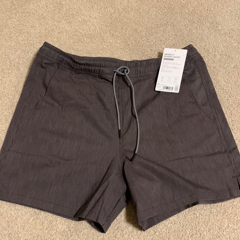 NWT Athleta Marin Board Shorts - 5” Small